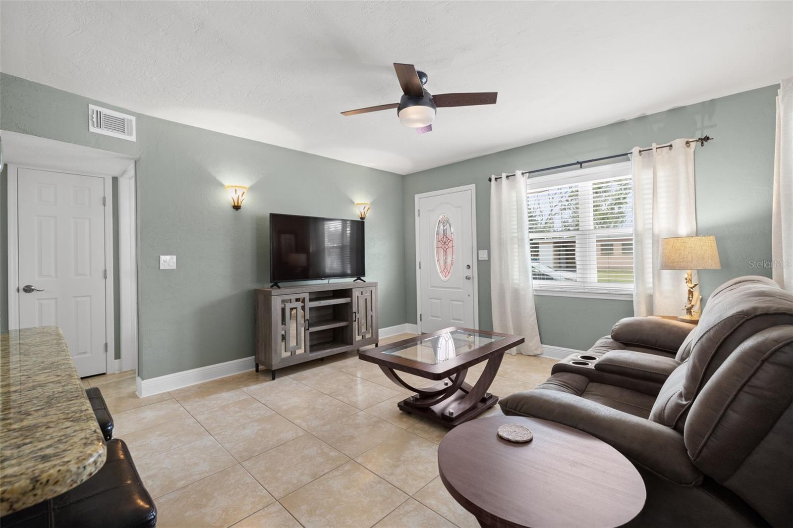 Cozy spot to unwind after the beach