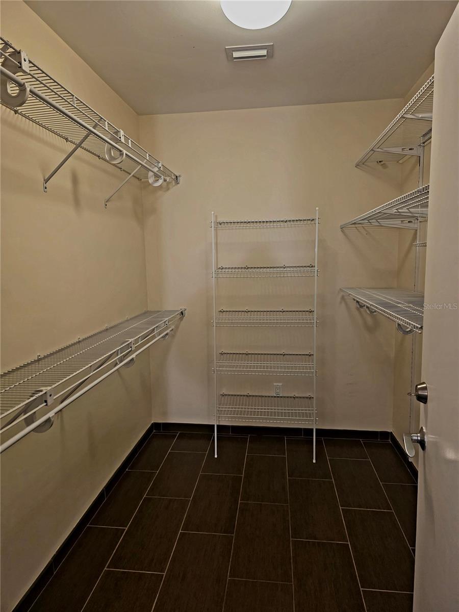 Walk-in closet
