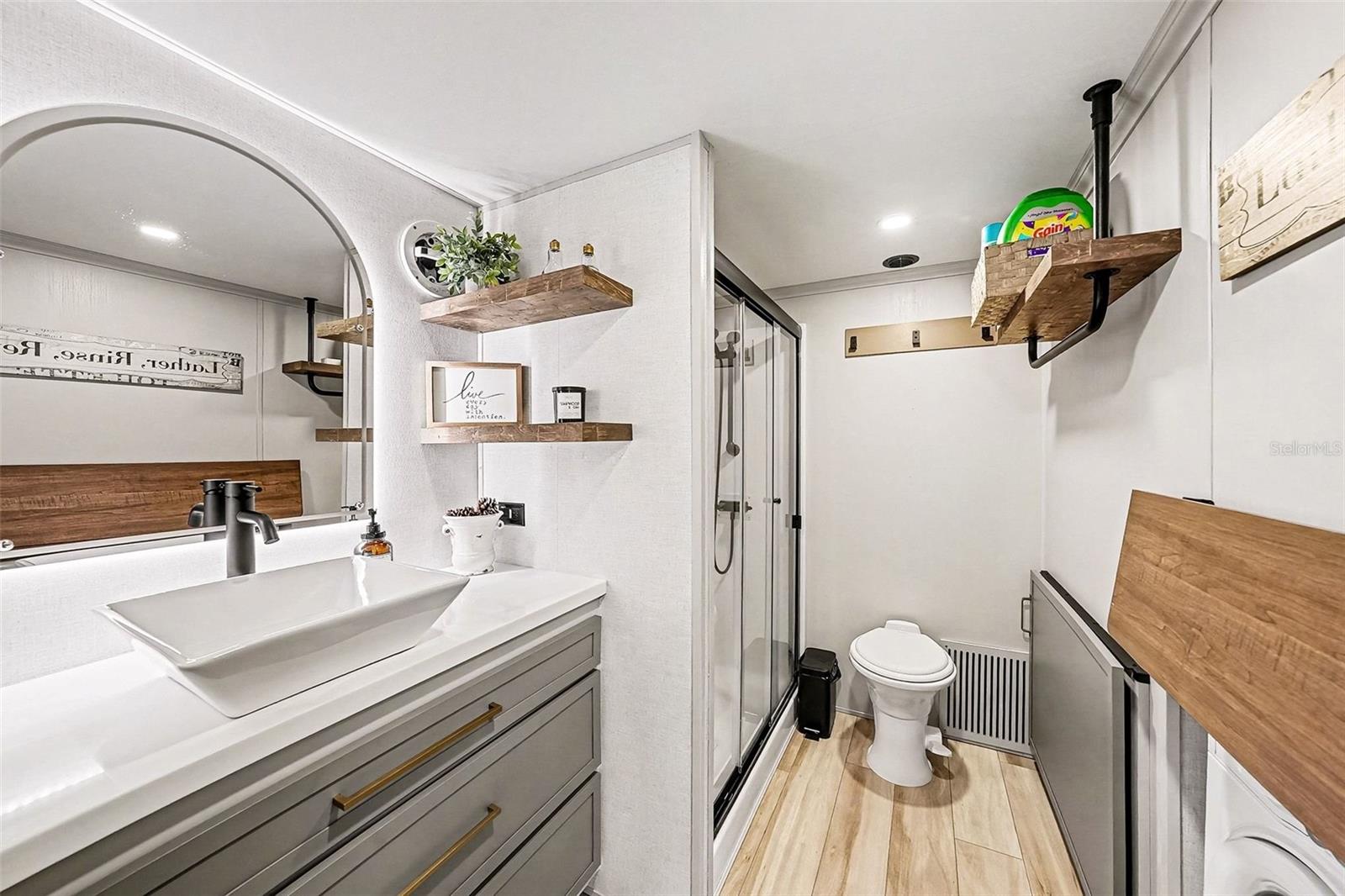 Full bath including washer and dryer!