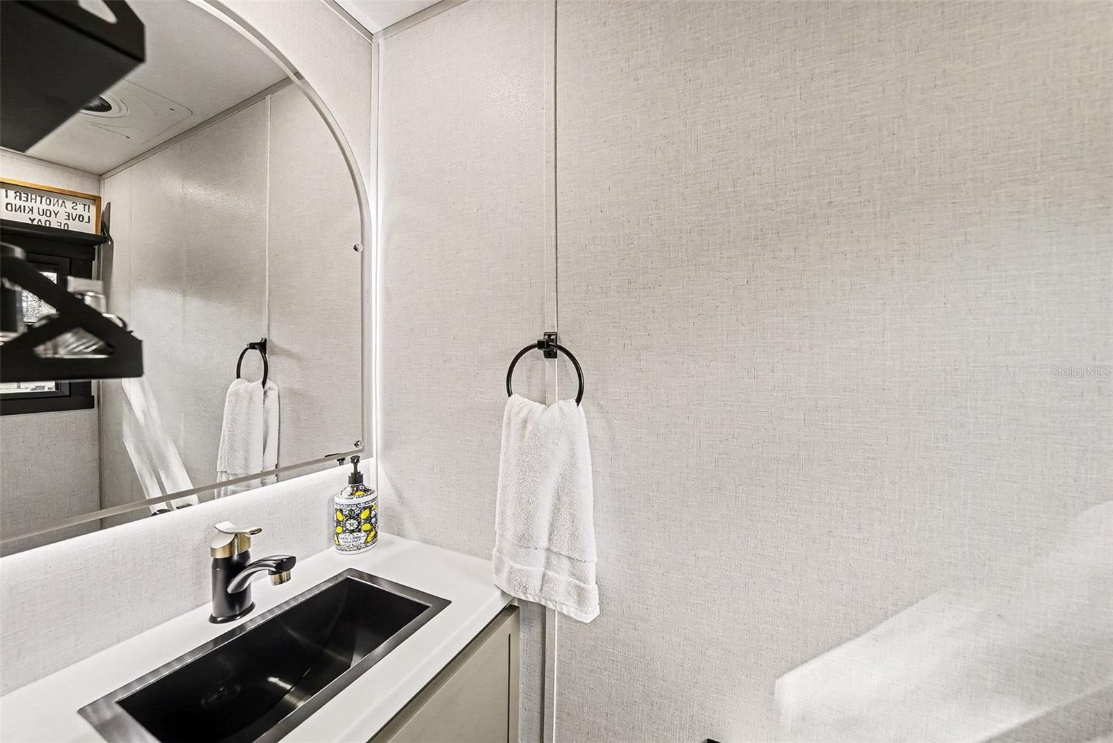 Additional 1/2 bath for convenience!