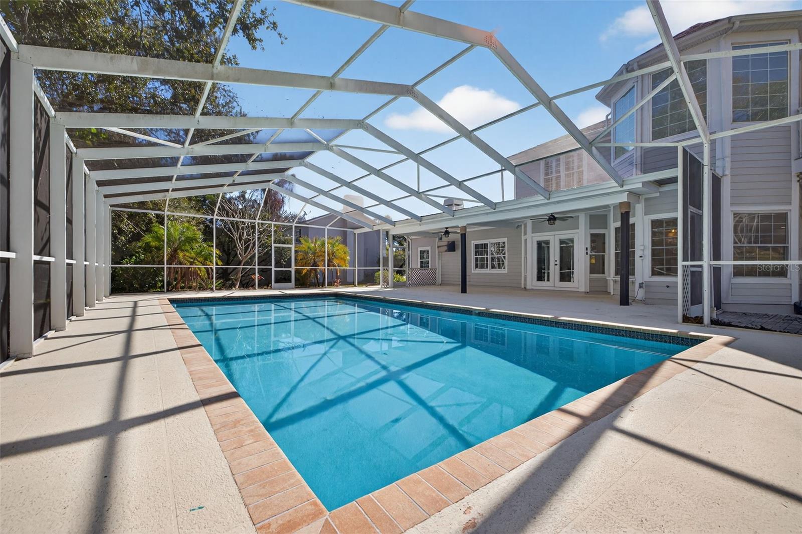 Huge Screened in Pool