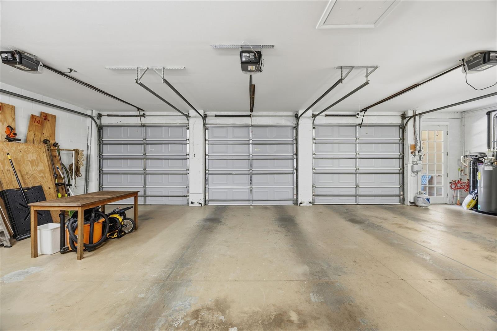 Each bay has its own gargae door opener