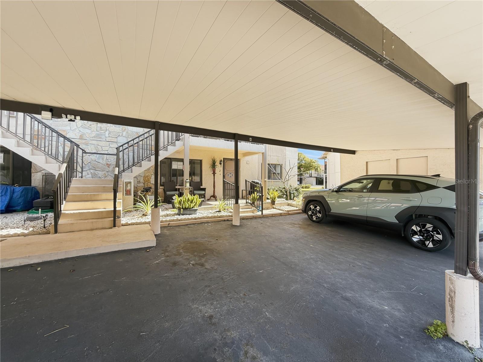Carport