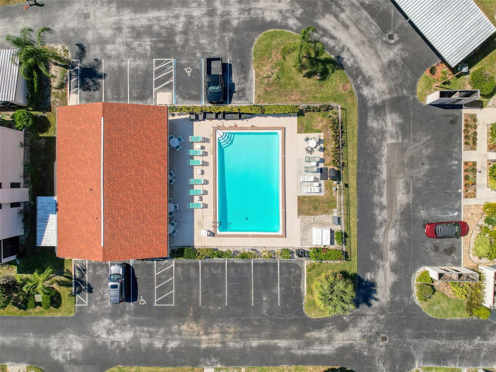 Community Pool & Clubhouse