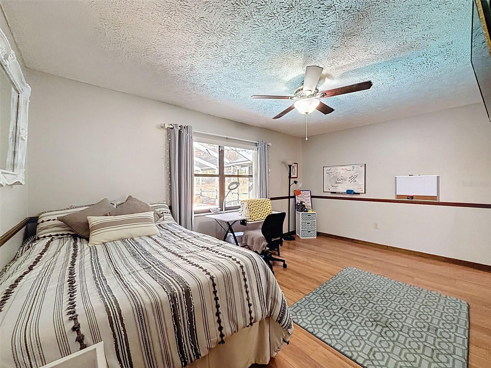 Main house guest bedroom 1