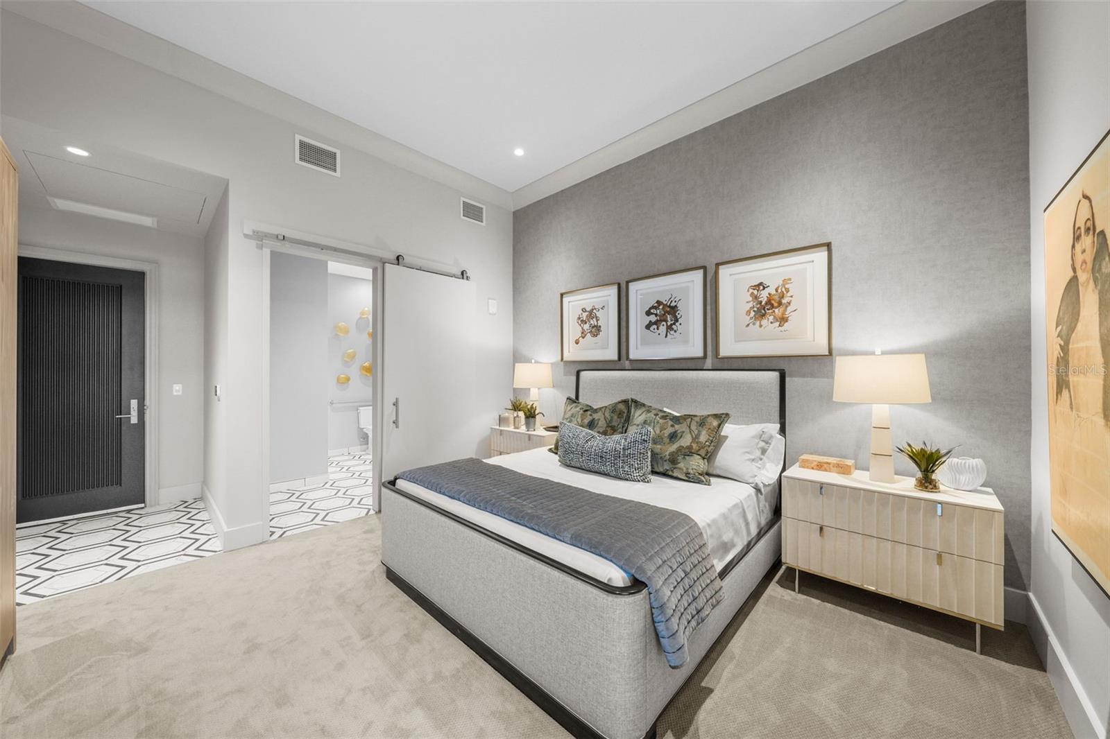 2 guest suites available in building for rent