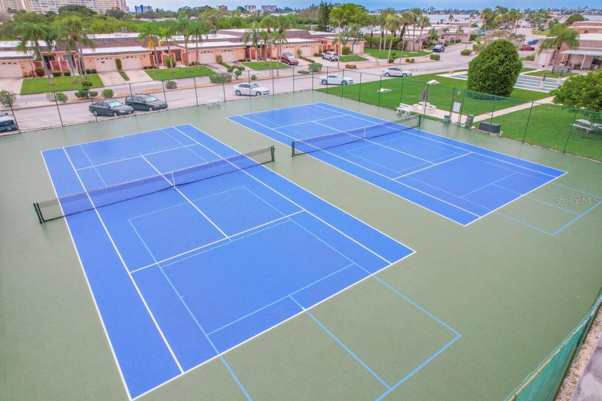 Community Tennis Courts