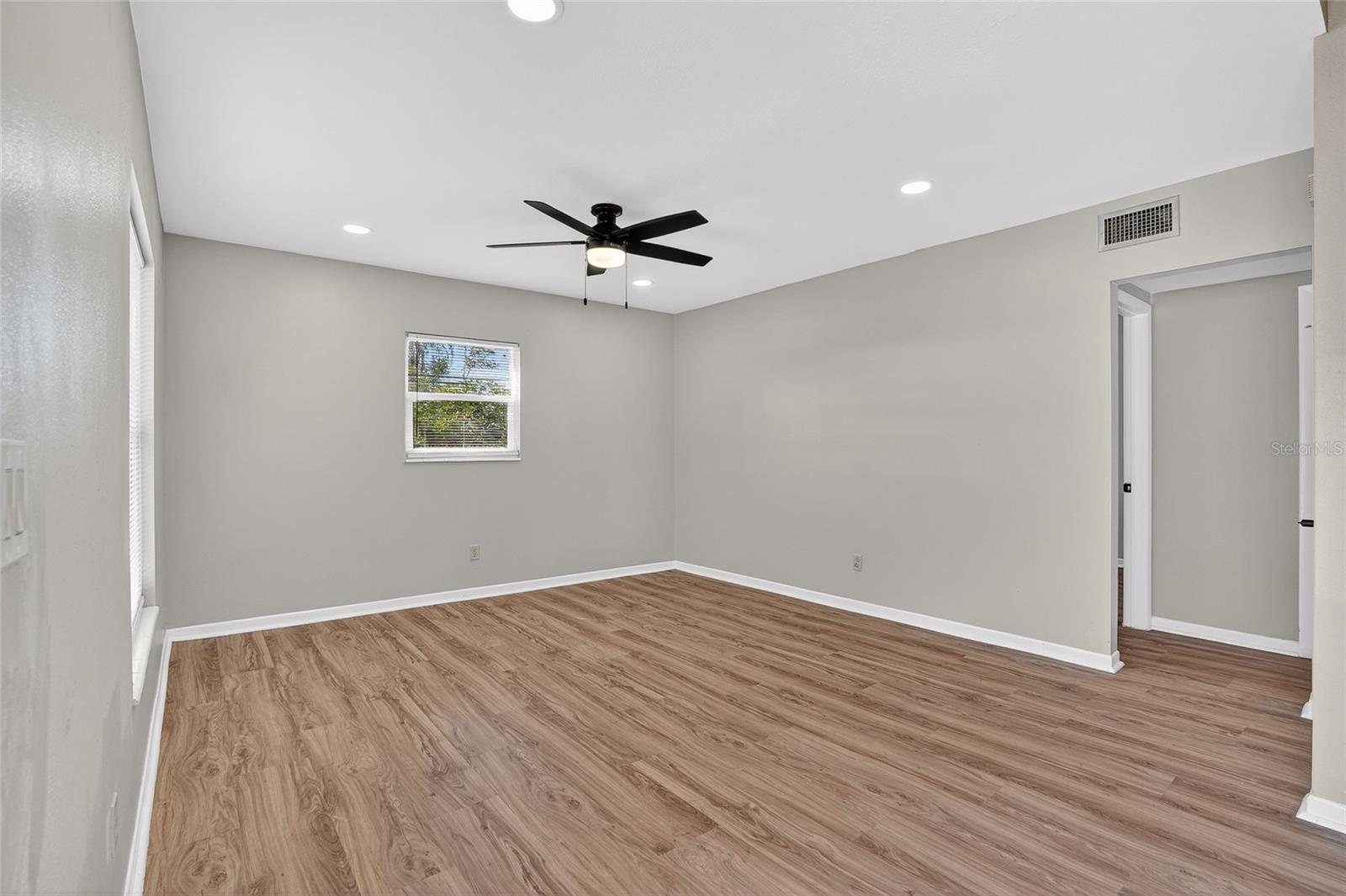 Spacious Living Room