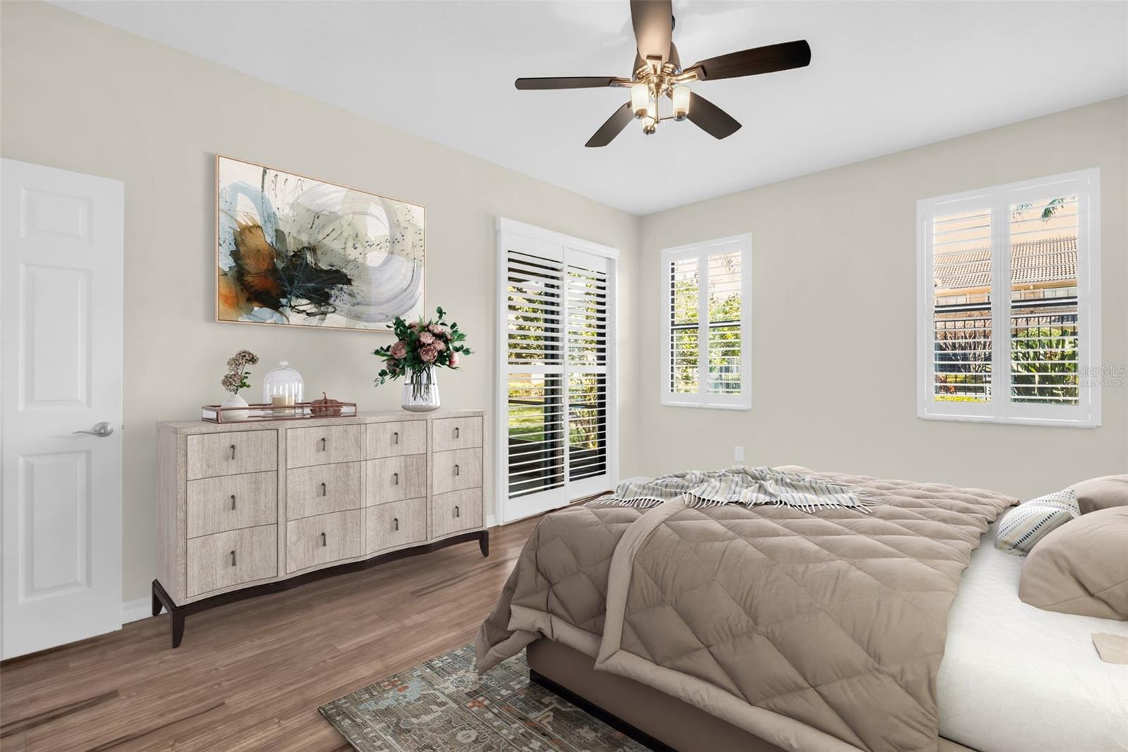 You'll love waking up here~ VIRTUALLY STAGED