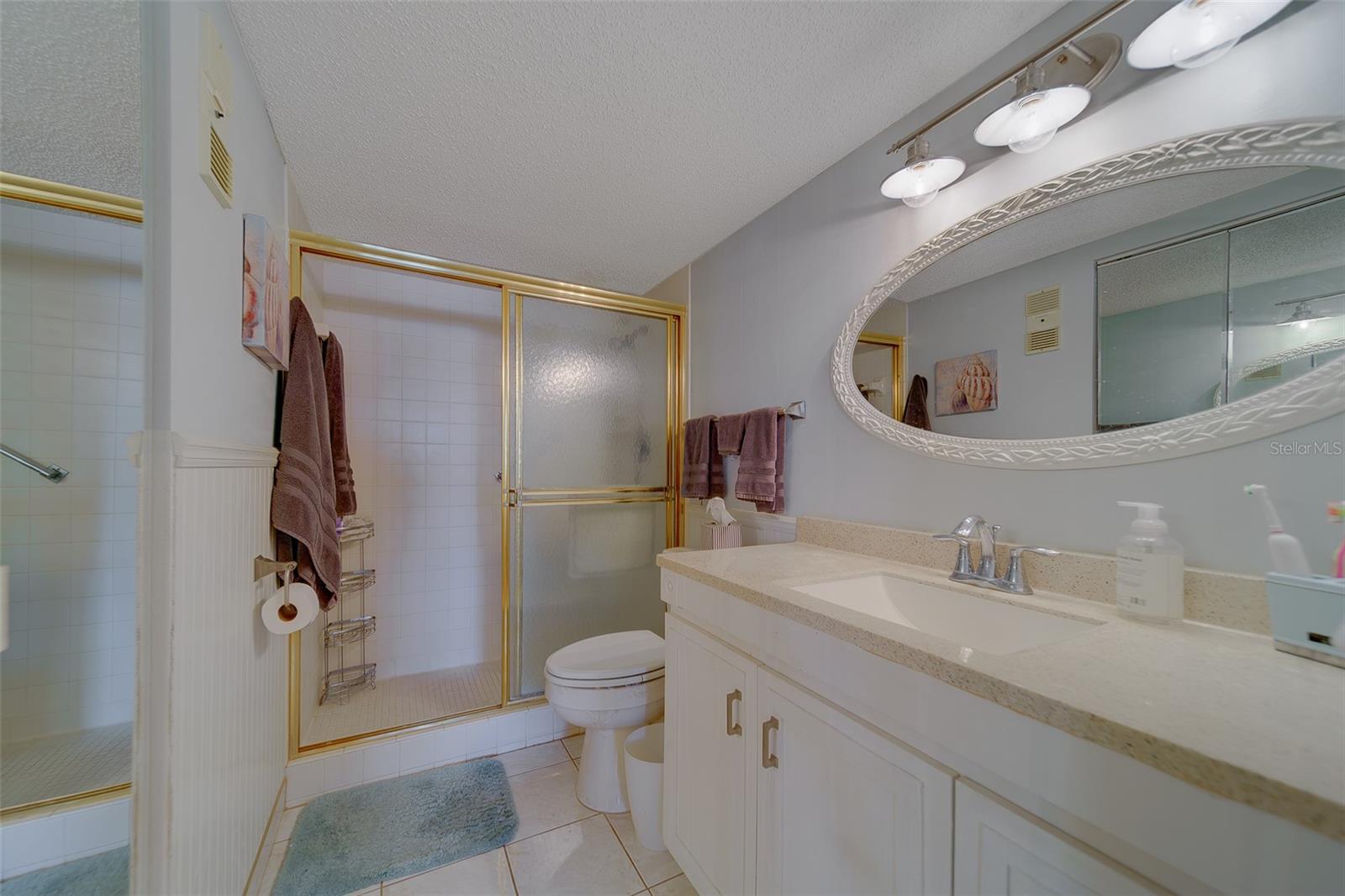 Ensuite Bathroom Master