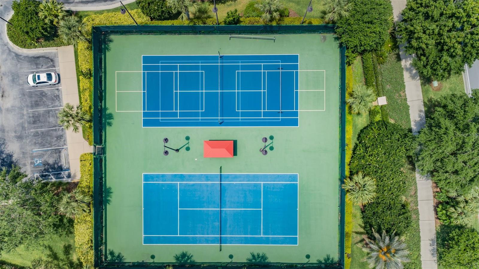 Champions Club tennis and pickleball courts
