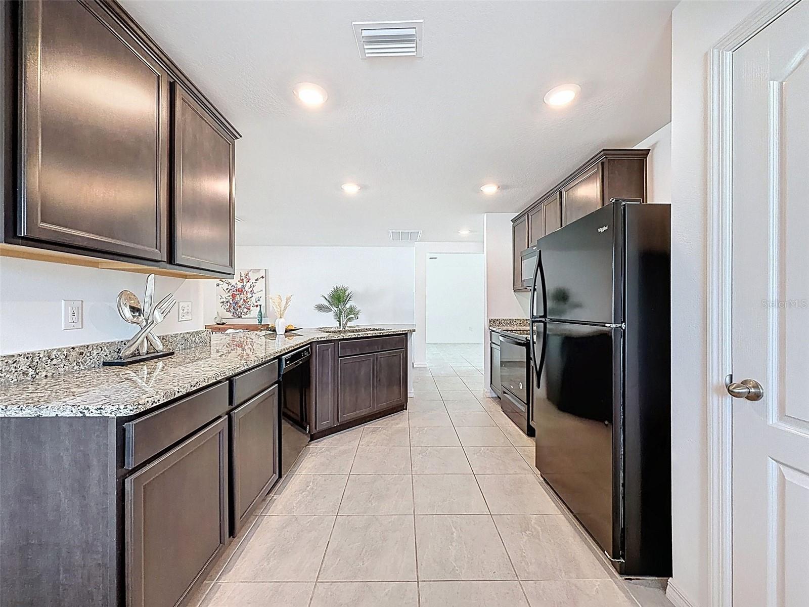ALL APPLIANCES INCLUDED