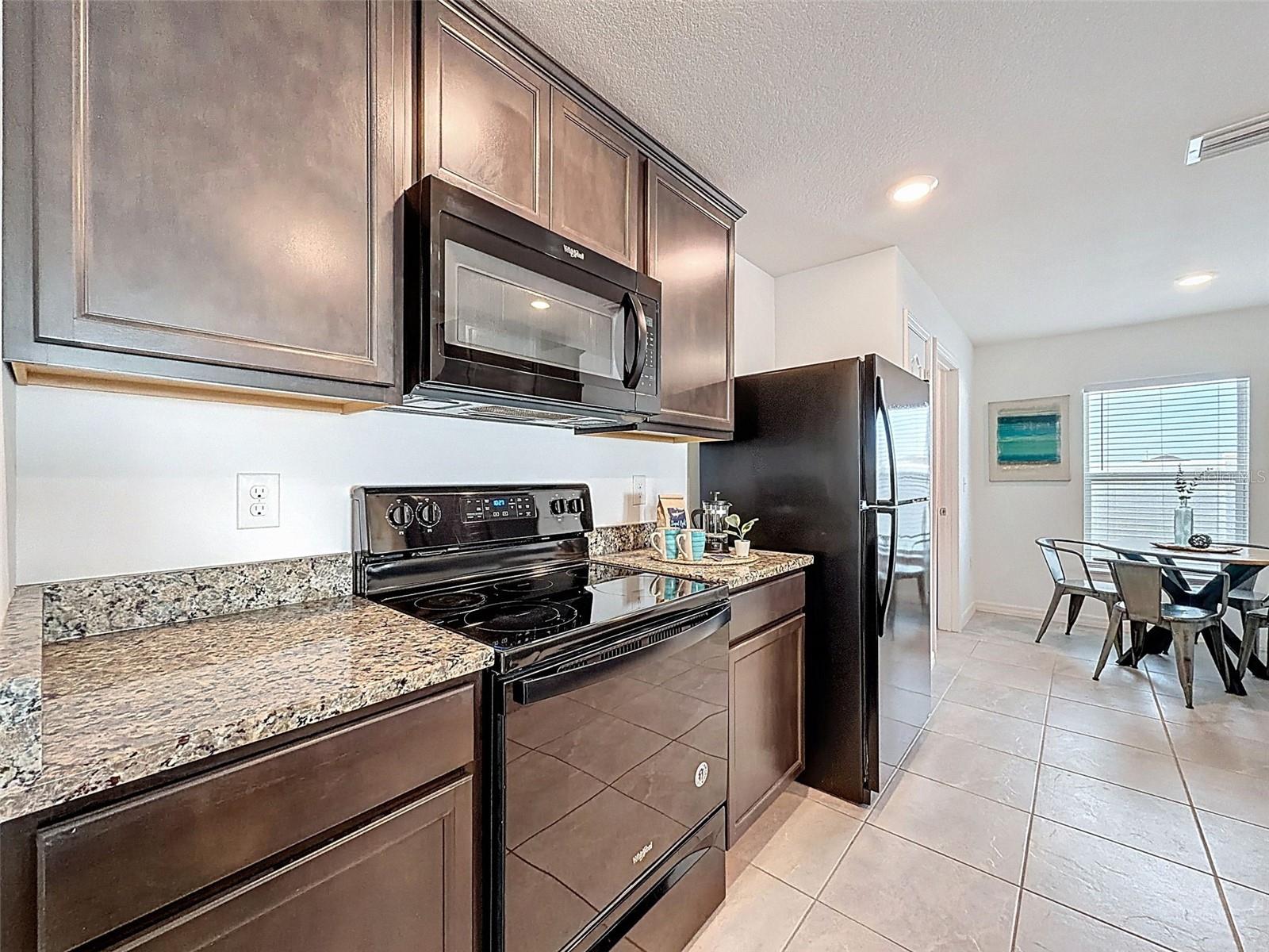 GRANITE COUNTERTOPS