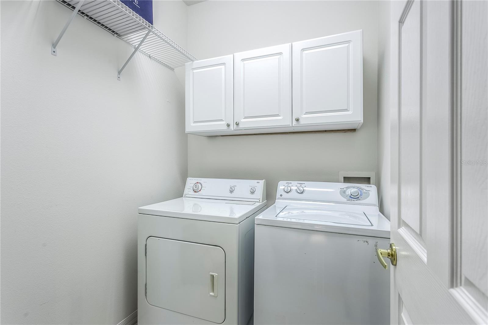 Indoor laundry room