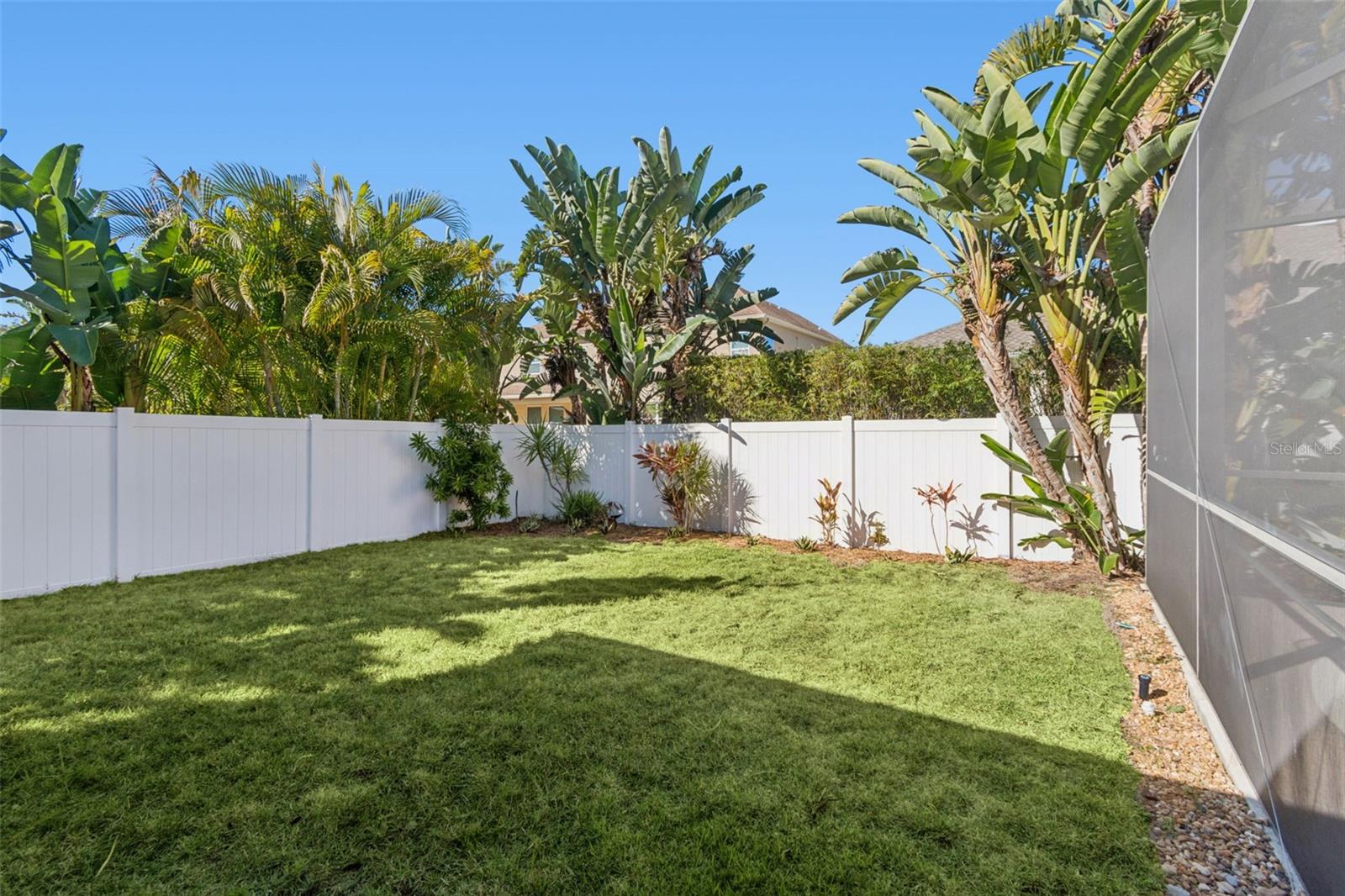 Large fenced yard - tons of space for a pet or to place a swing set!