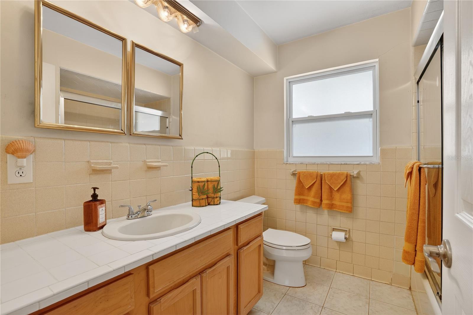 Second Full Bathroom