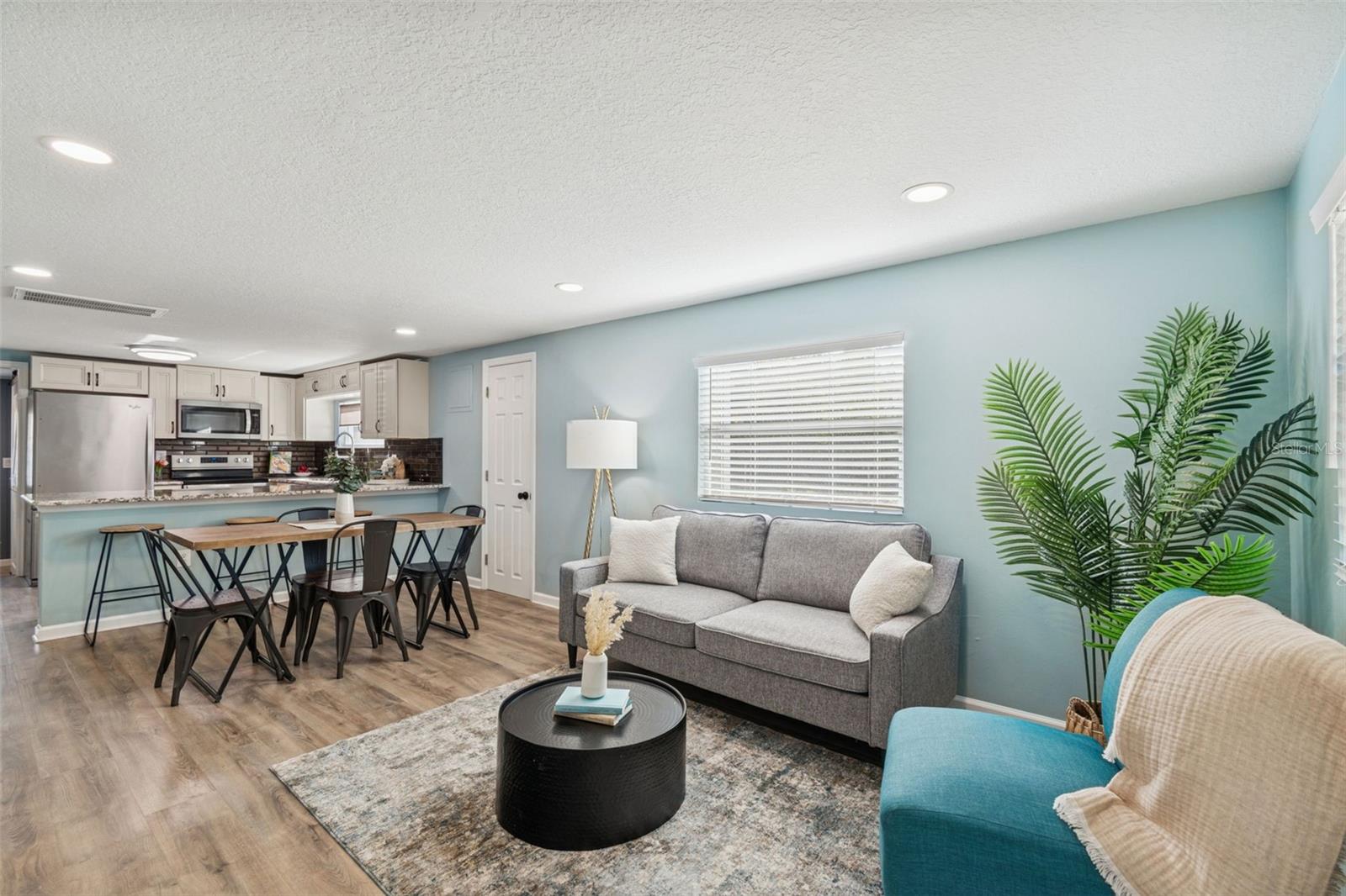 Completely remodeled interior in 2022.