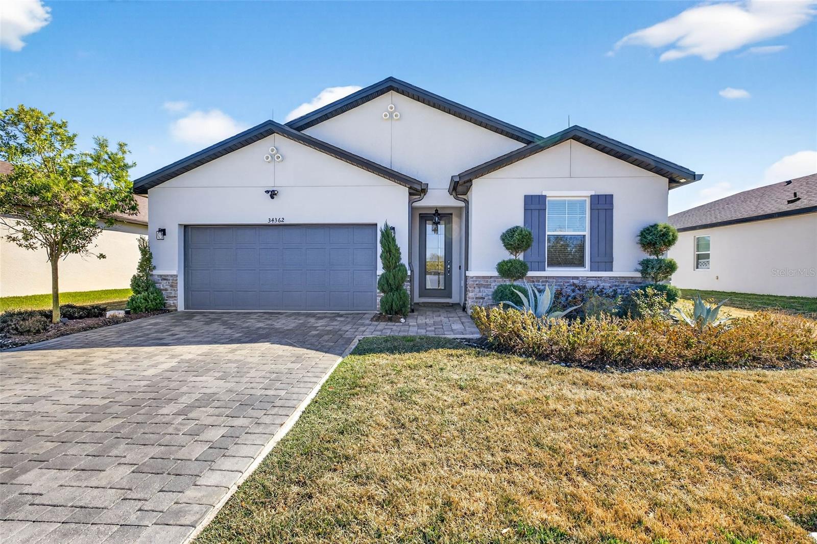 Exceptional living can be yours here in Stonebrook at Watergrass!