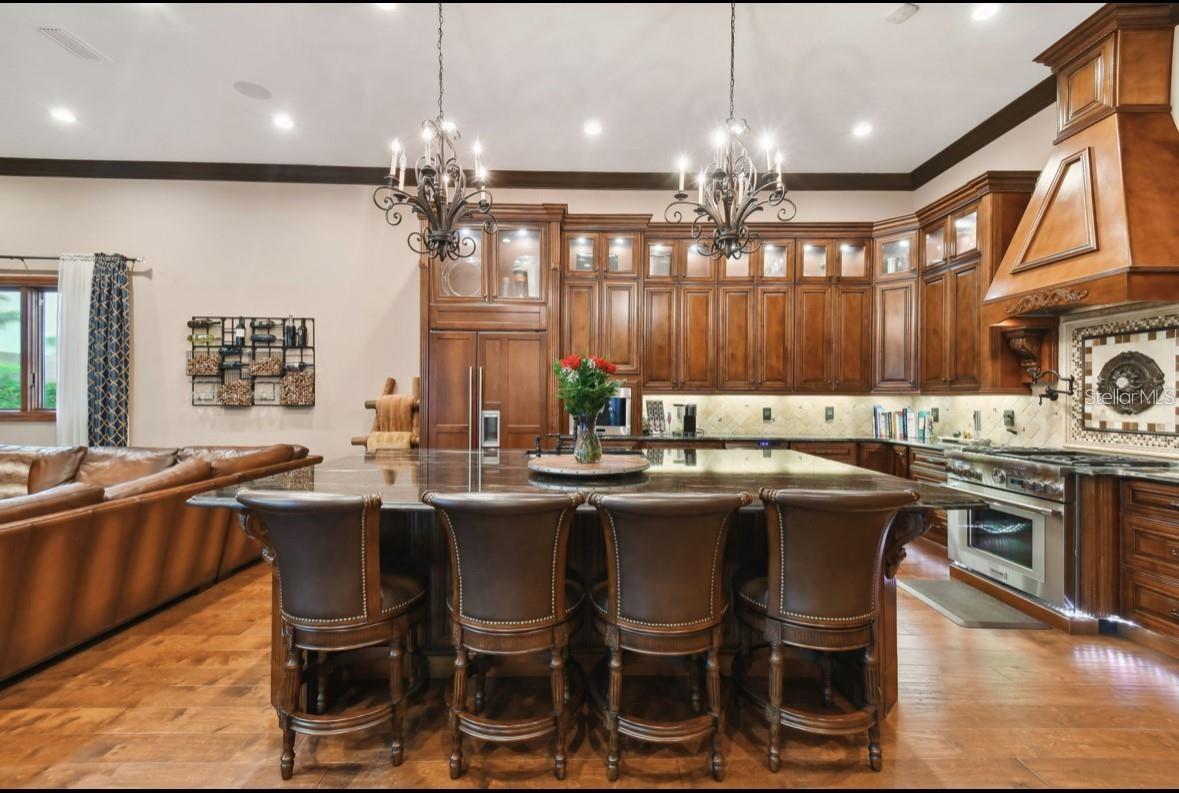 kitchen and family room on left