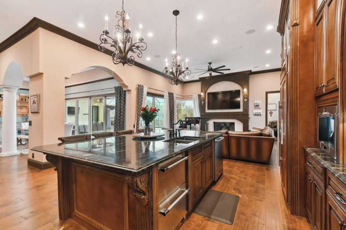 kitchen towards family room and pool
