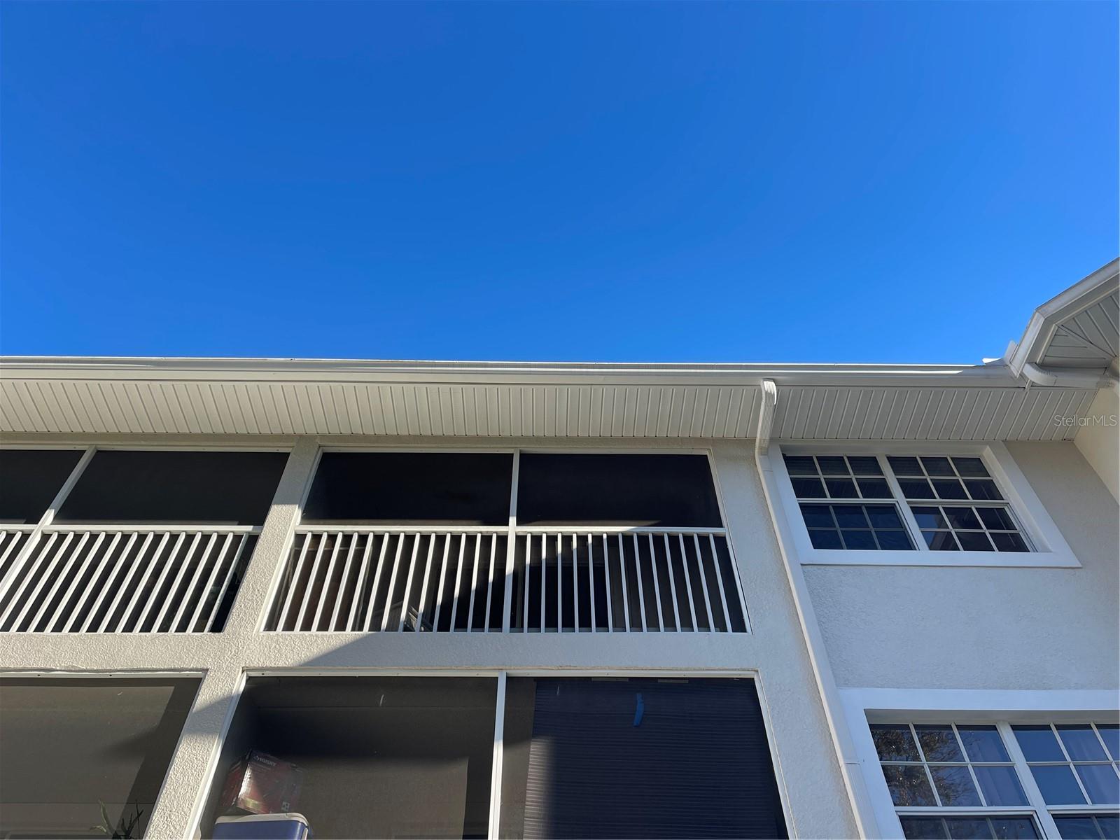 Screen Porch for 1st bedroom
