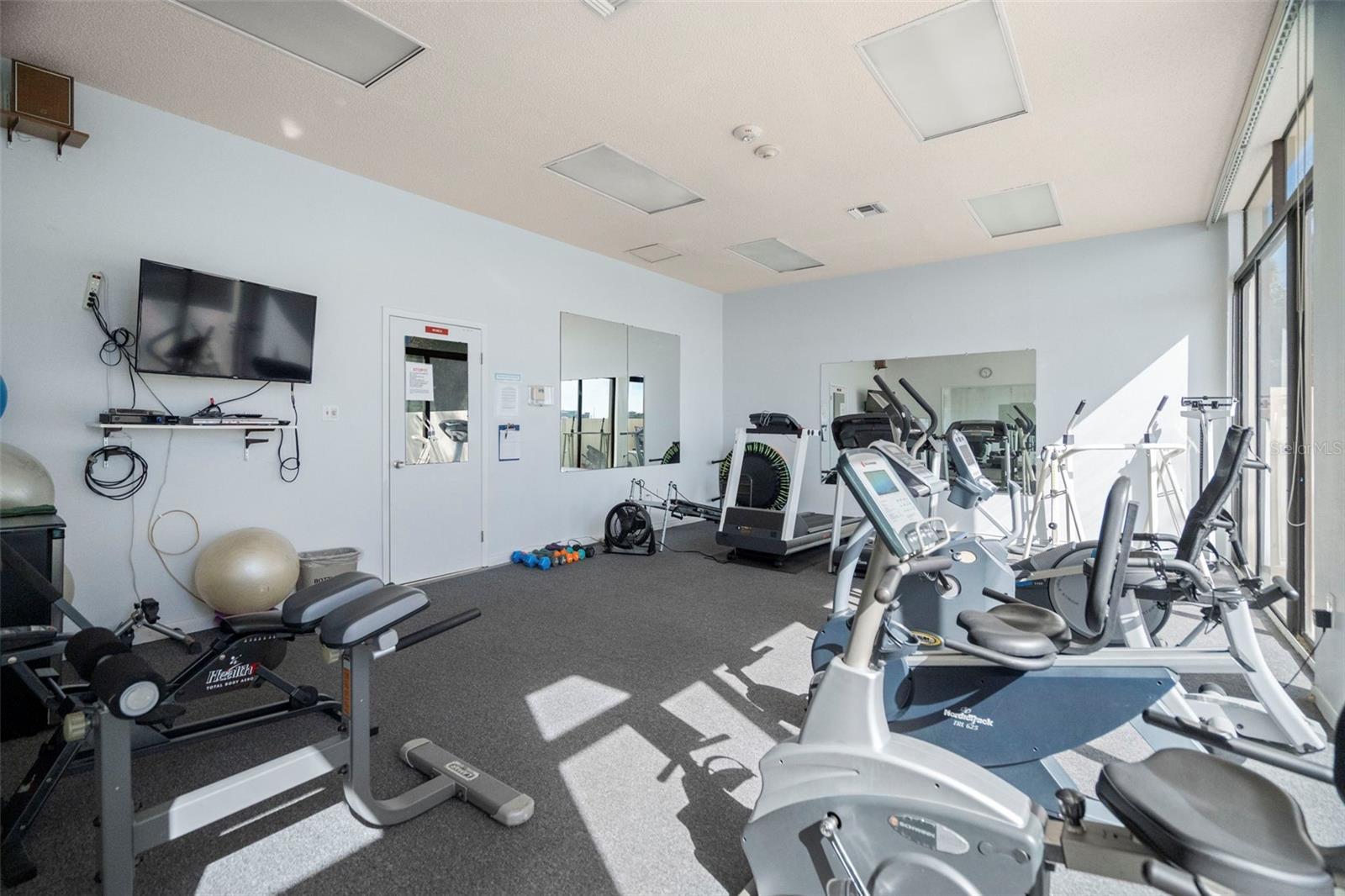Amenity: Community fitness room
