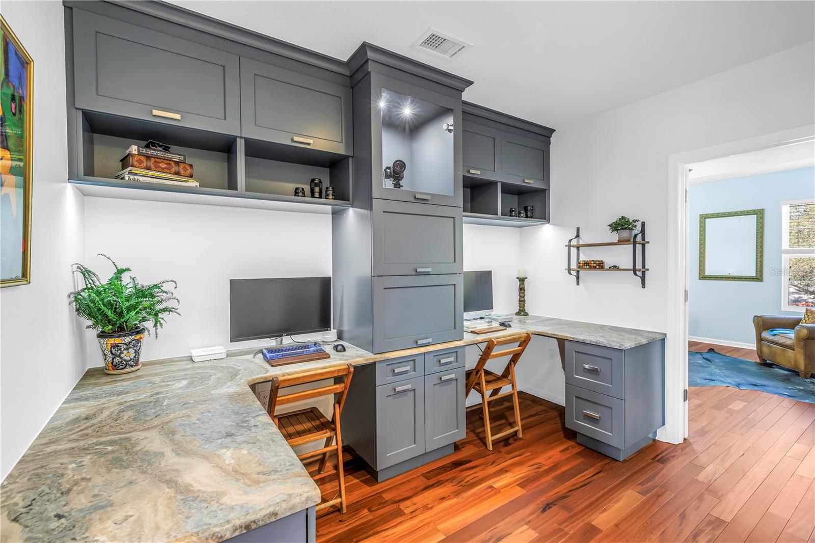 Upstairs landing work space