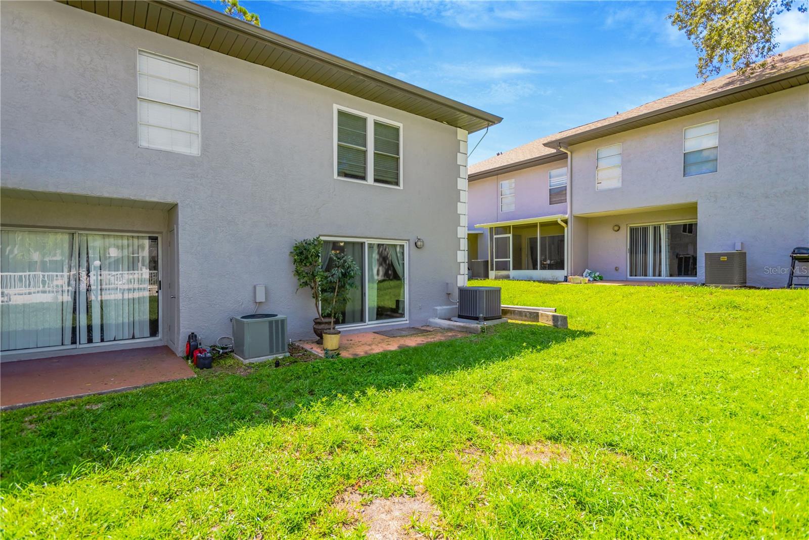 Back of unit with its Open Air patio.