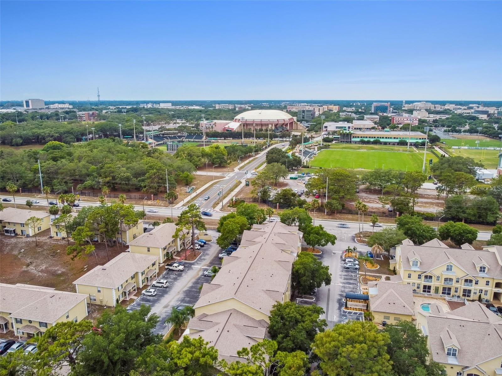 Another view of Sunridge Palms and easy access to USF Campus.  Great location.