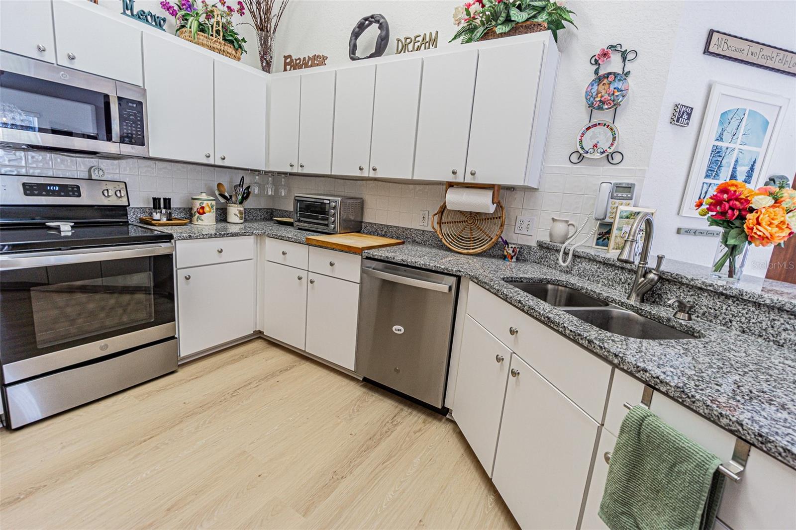 Upgraded SS appliances.