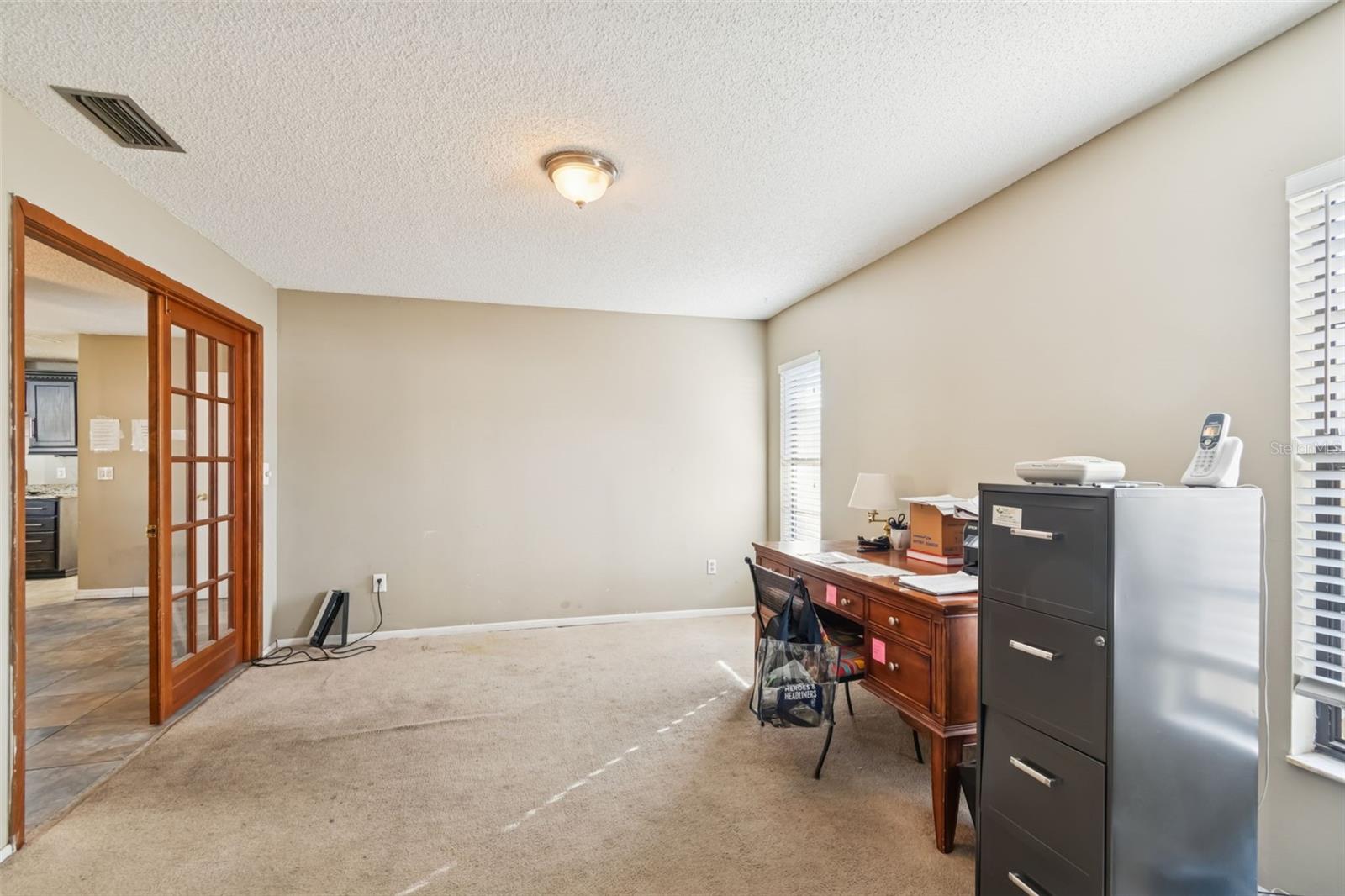 4th bedroom/den/office