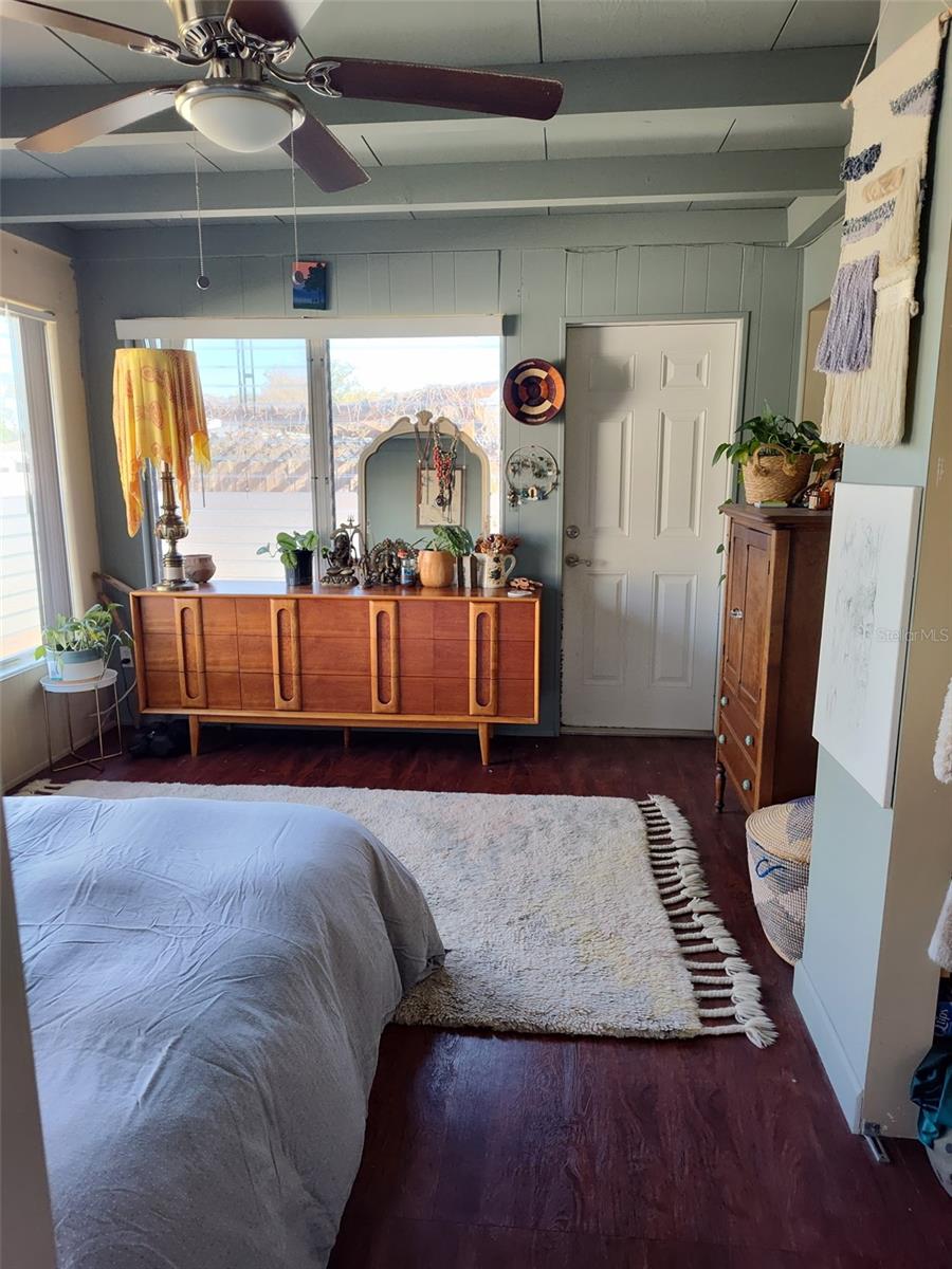 In-Law with private entrance