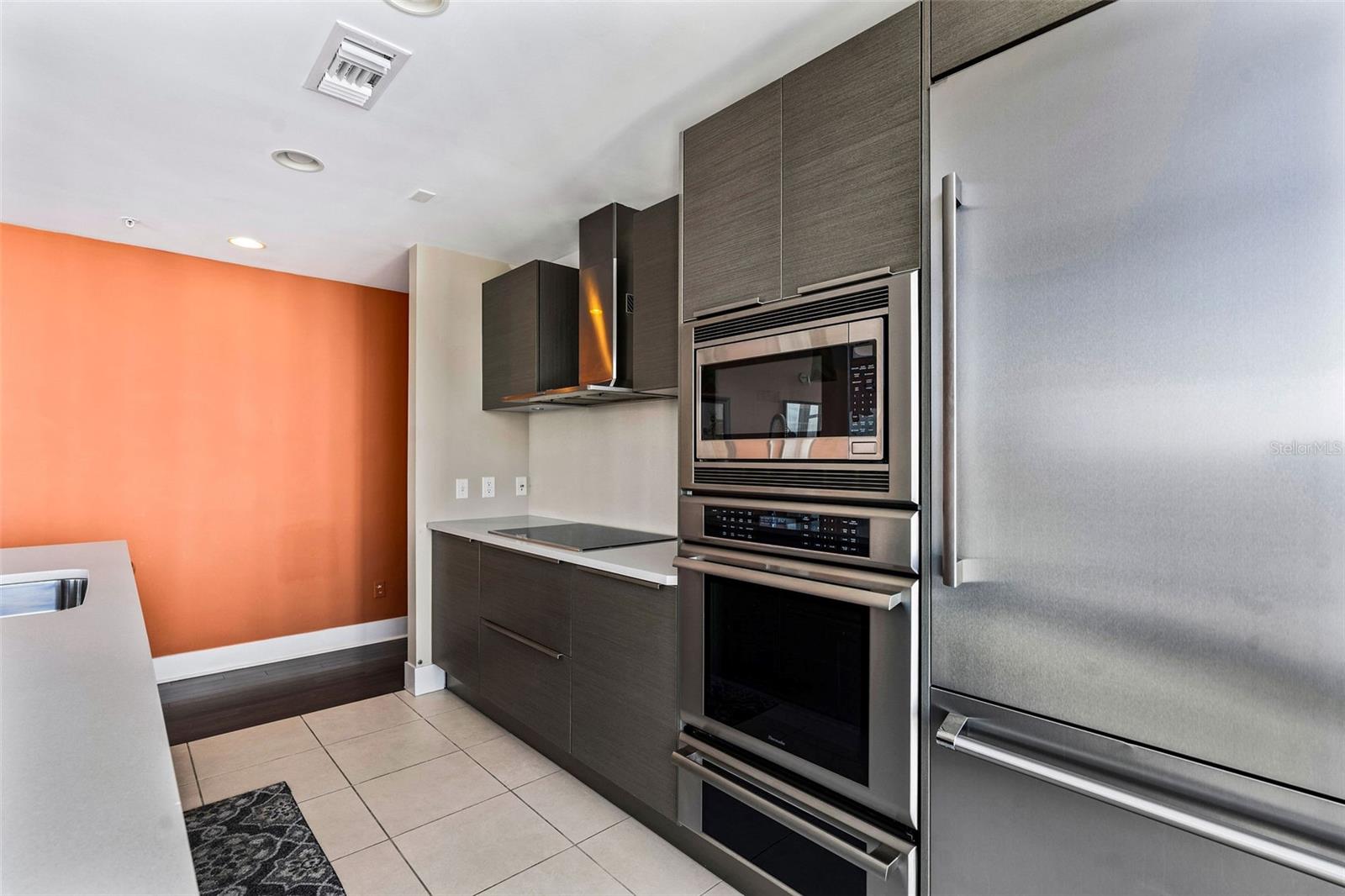 Stainless Appliances