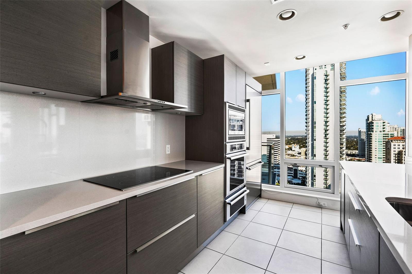 Stunning Upscale Kitchen