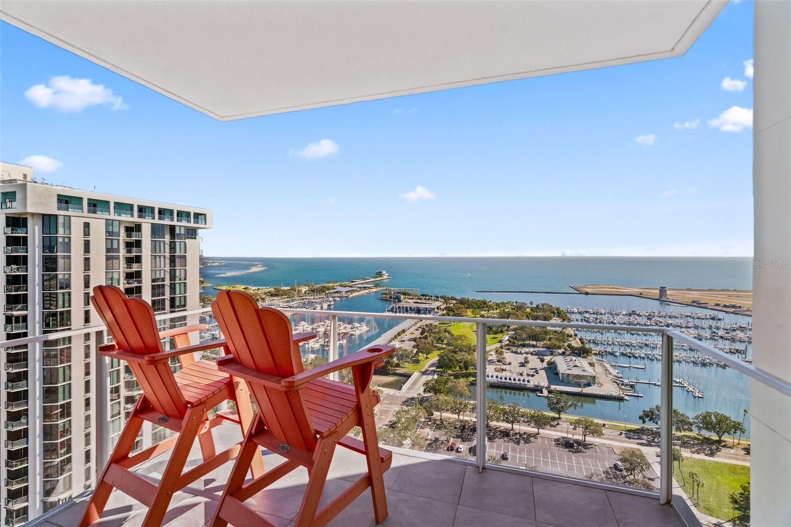 Secondary Balcony Guest Suite