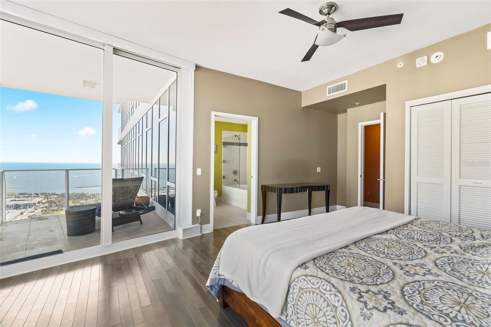 Guest Suite & Balcony