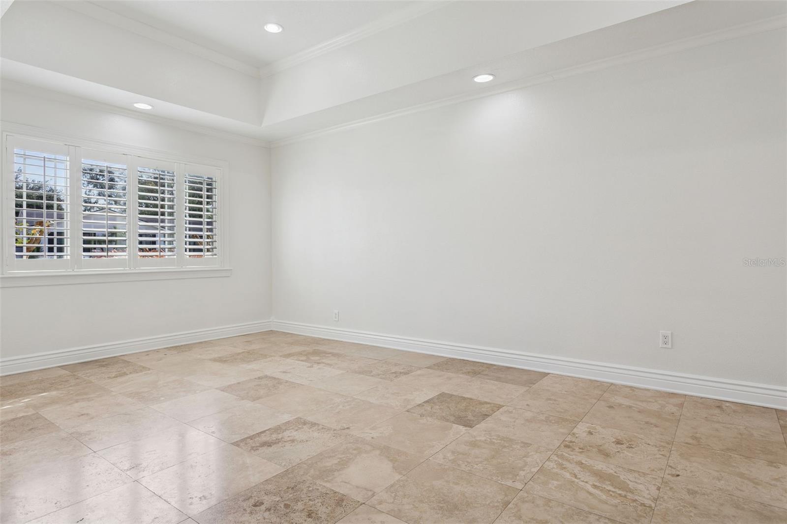 Additional Living/Family Area or Dining Rm