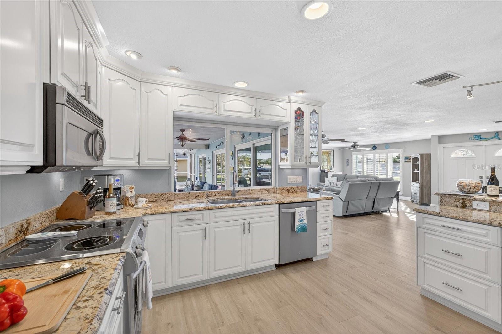 Large open kitchen with breakfast bar