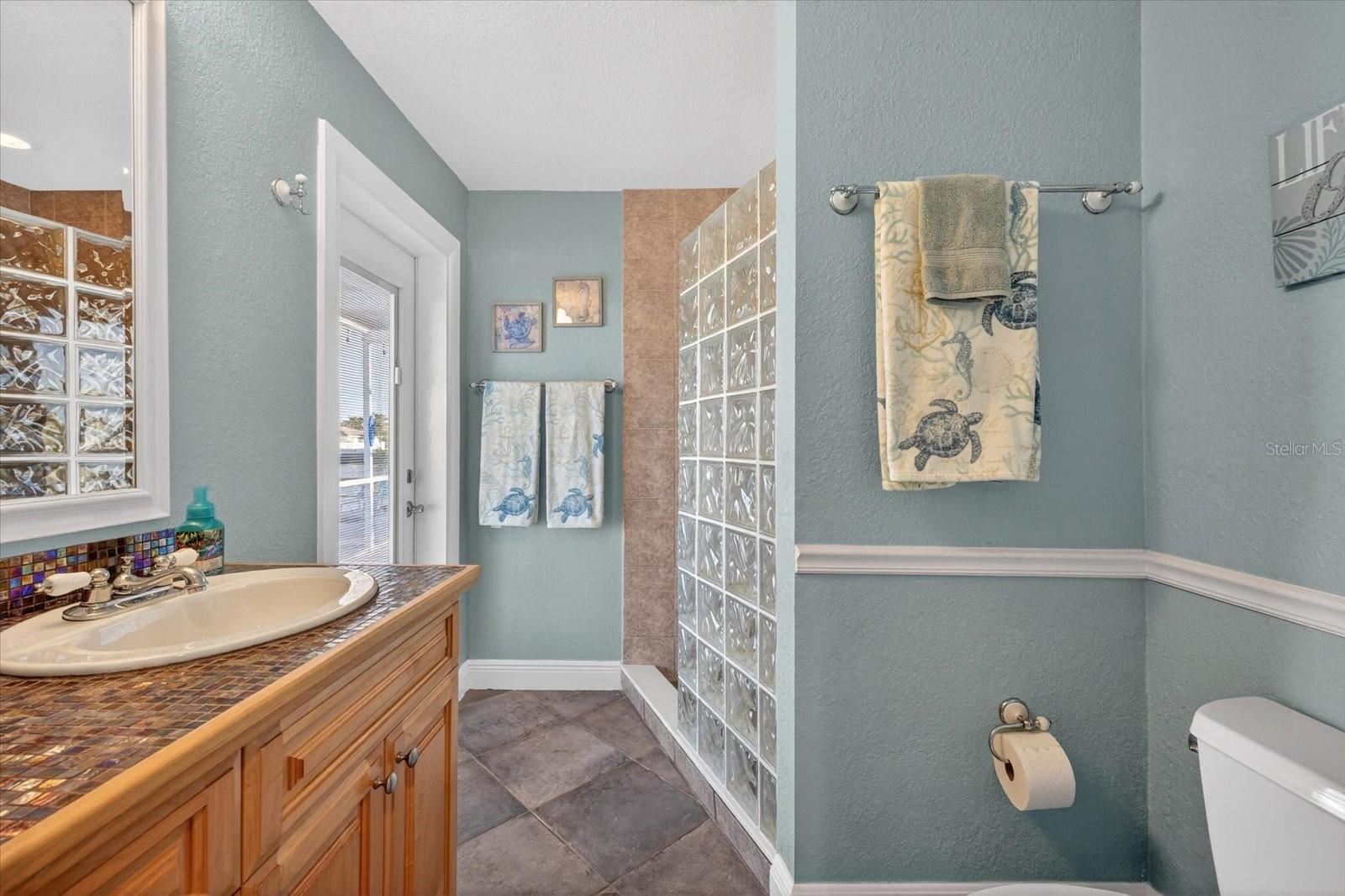 Guest bathroom #3 / pool bath