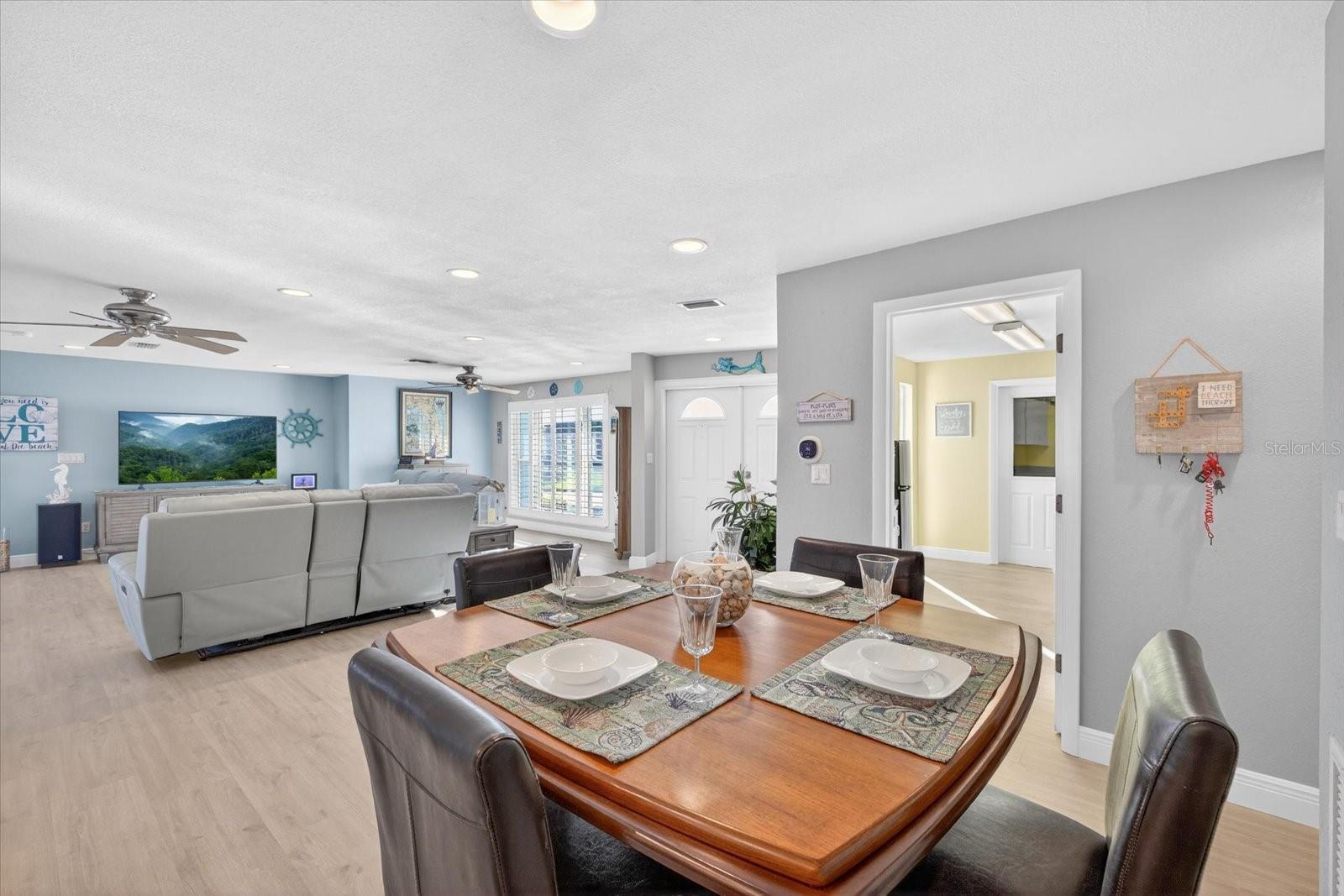 Dining room / open living room