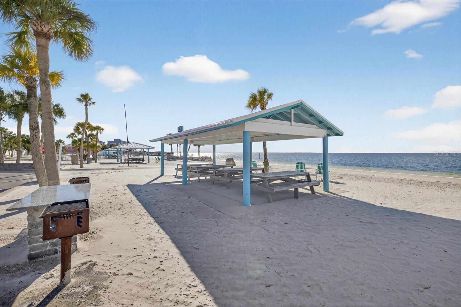 Gulf Harbors Beach Club