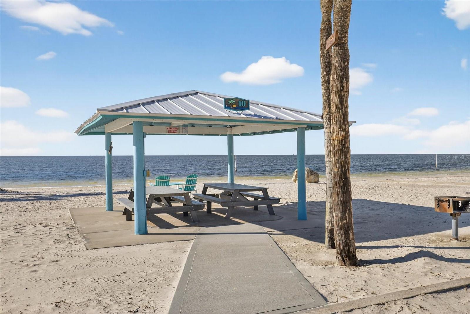 Gulf Harbors Beach Club