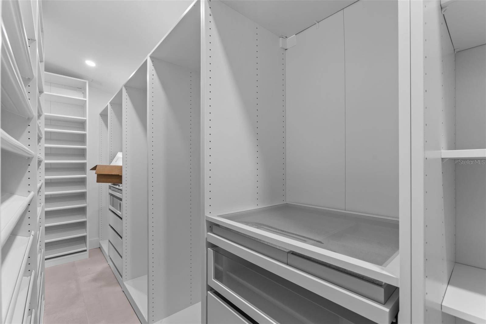 bedroom 3 walk-in closet