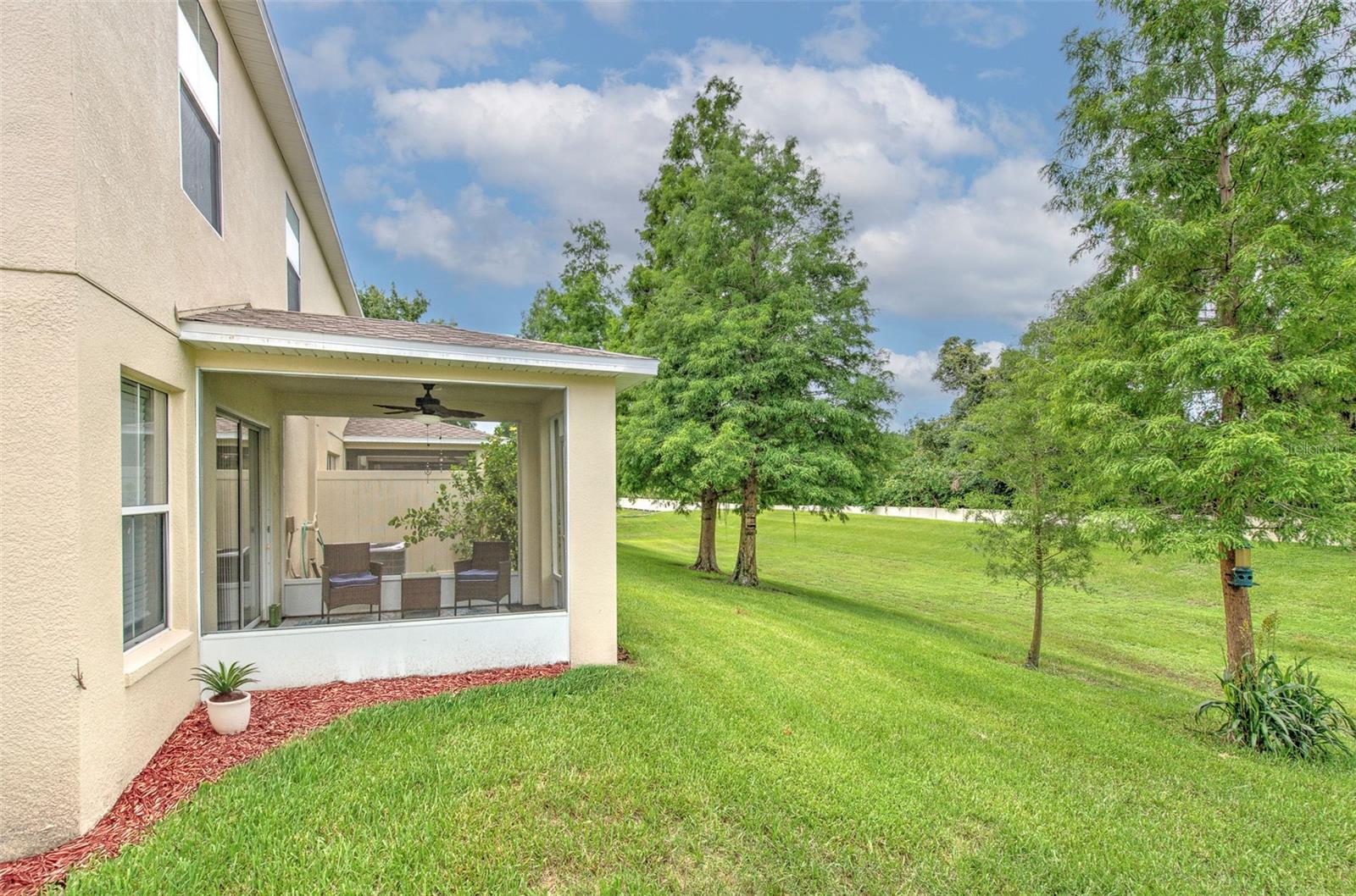 Corner Unit With No Rear Neighbors