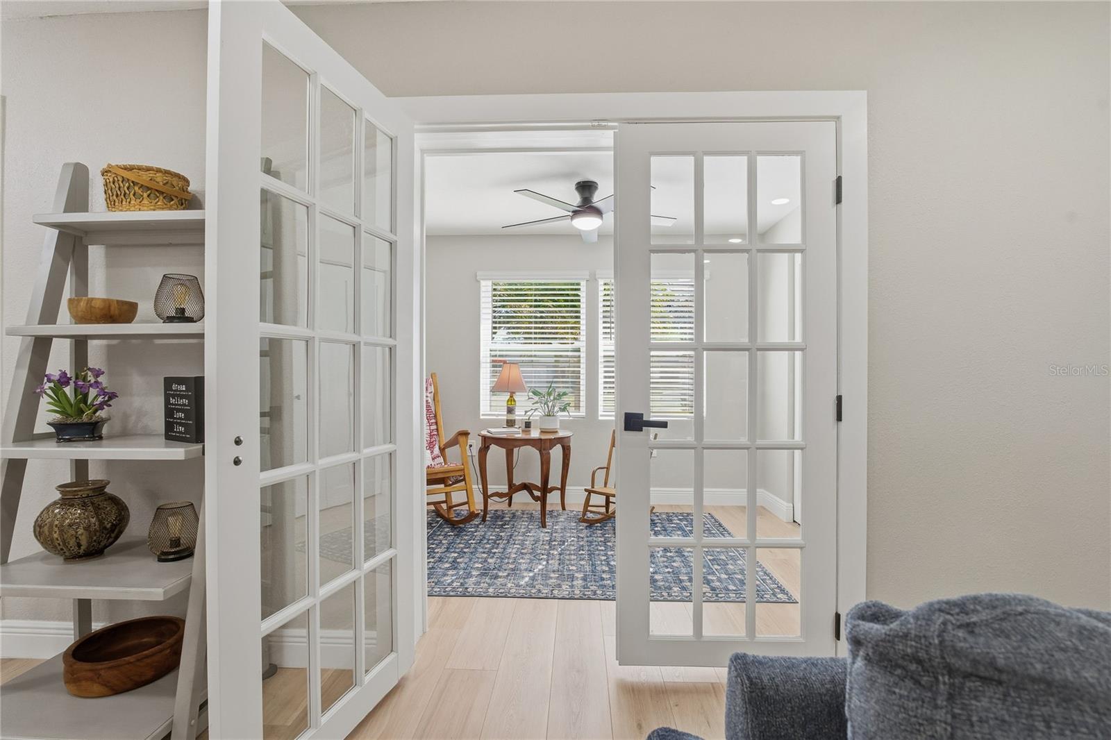 FRONT BONUS ROOM ~ WOULD MAKE A GREAT OFFICE, NURSURY, OR CRAFT ROOM!