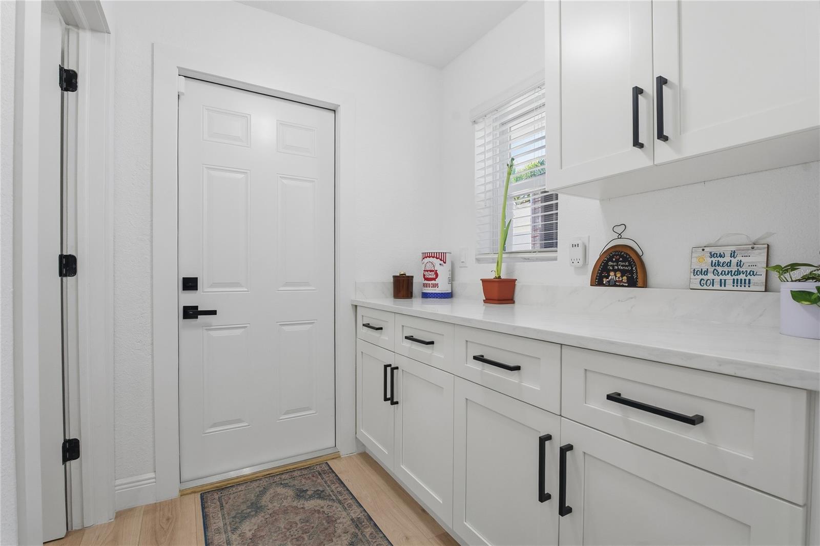 ENTRY WAY FROM THE GARAGE!