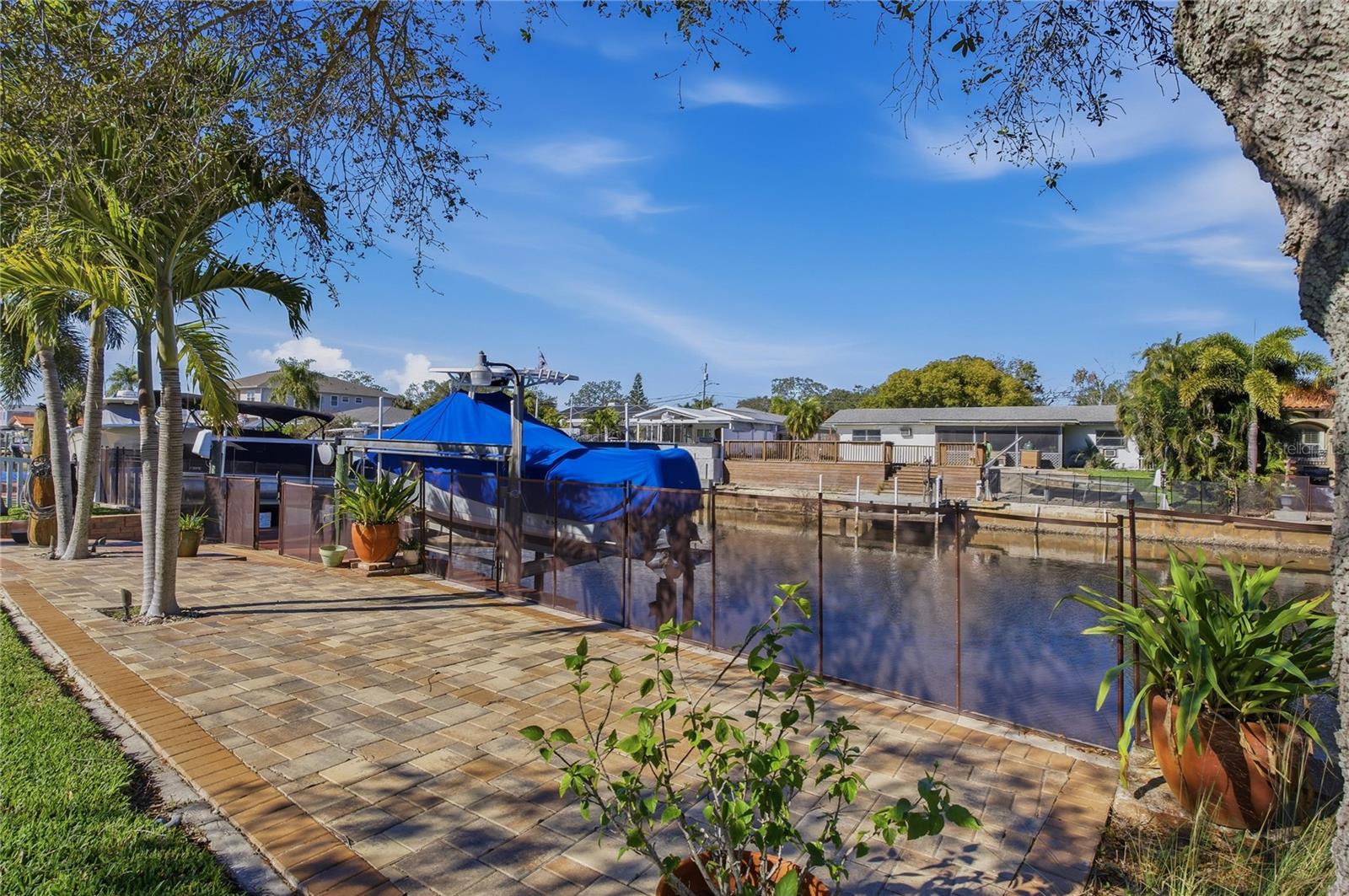 ACCESS STRAIGHT TO THE GULF, NO BRIDGES!