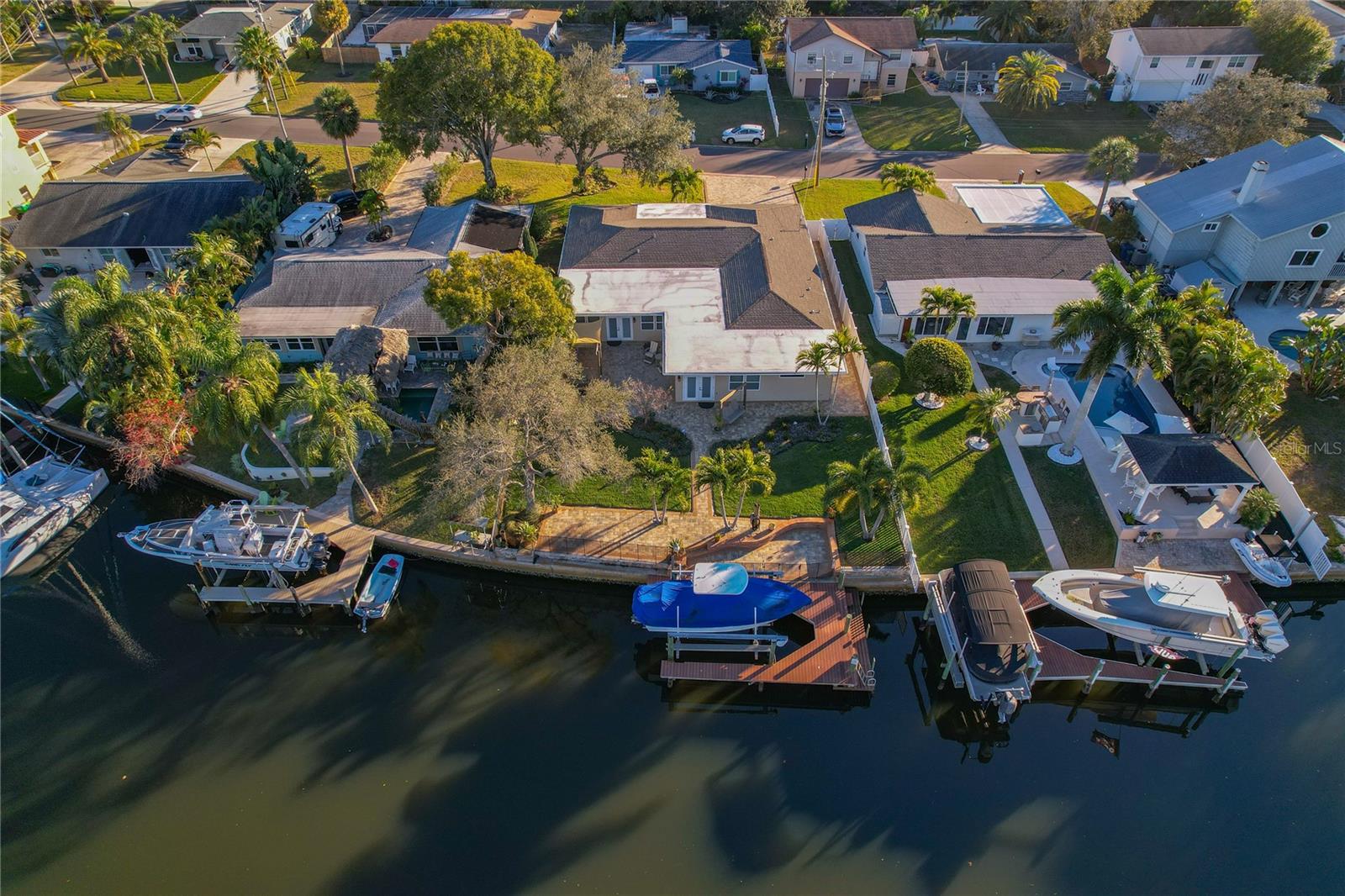 BOAT CAN BE PURCHASED SEPARATELY!