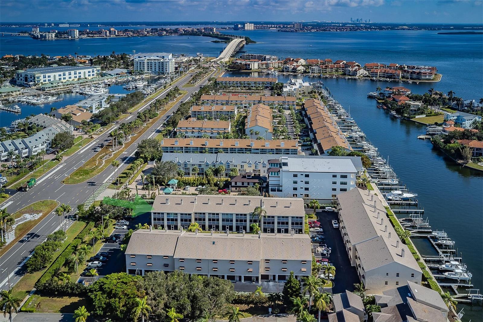 Community Located on Intercostal Waterway's