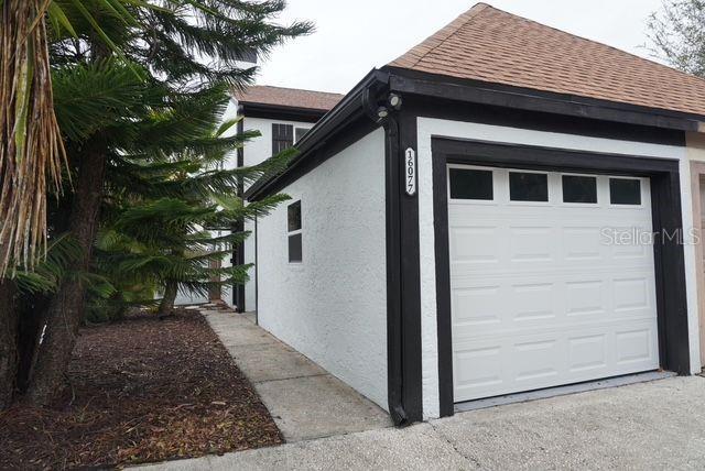 Finished 1 Car Garage w/2 extra parking spaces